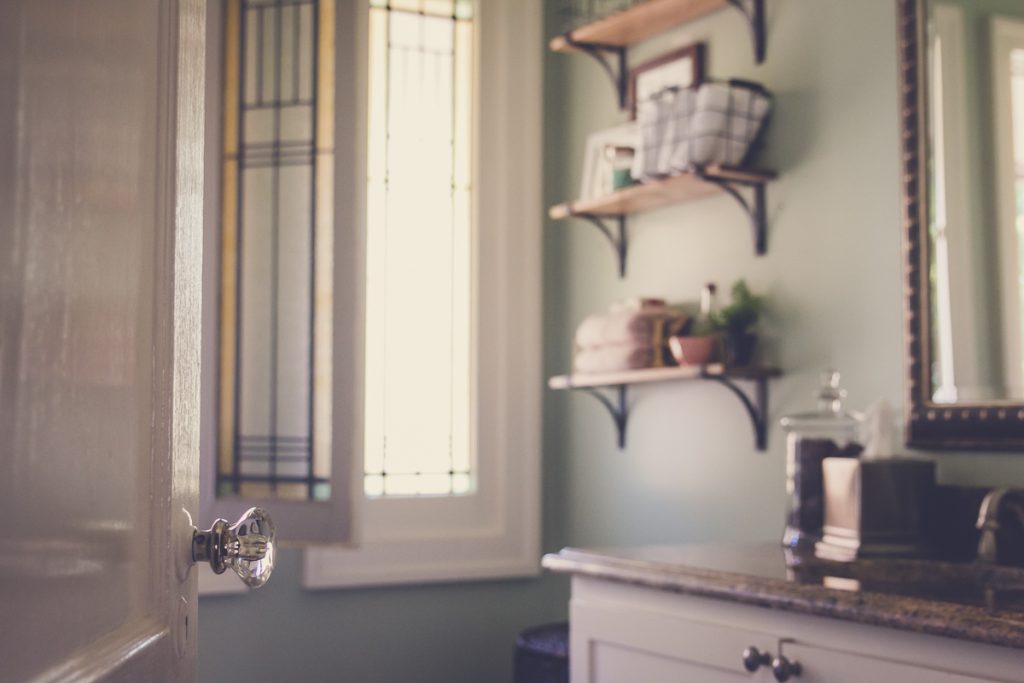 a modern, farmhouse bathroom update